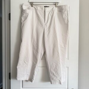 Women’s White capris
